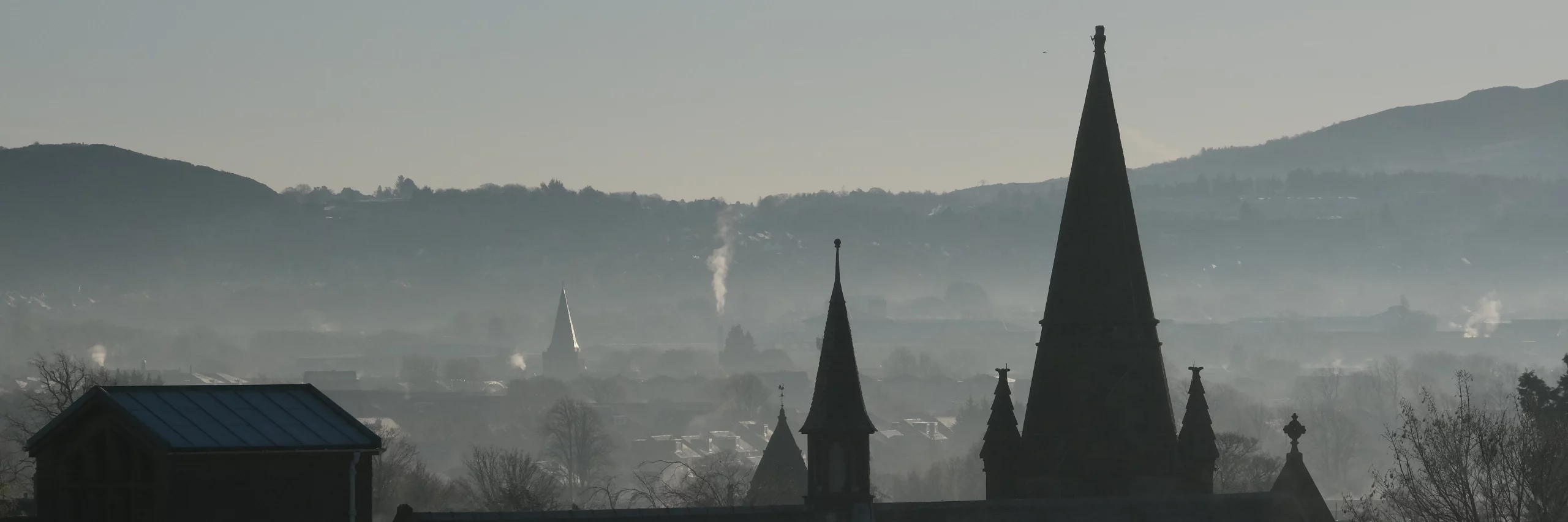 Edinburgh in December 2023: a misty vista.